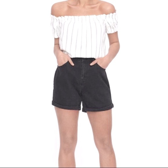 Vero Moda Nineteen High Waist Loose Shorts - Picture 3 of 10